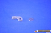 CAP DOOR CLOSING RH HGE BRKT - M1261998 - 